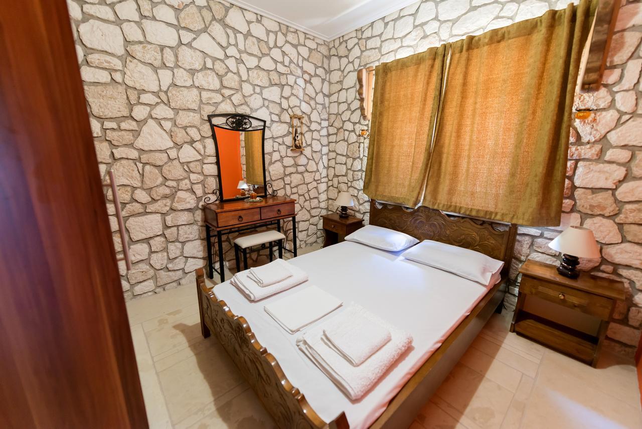 Luxury Stone Διαμέρισμα *